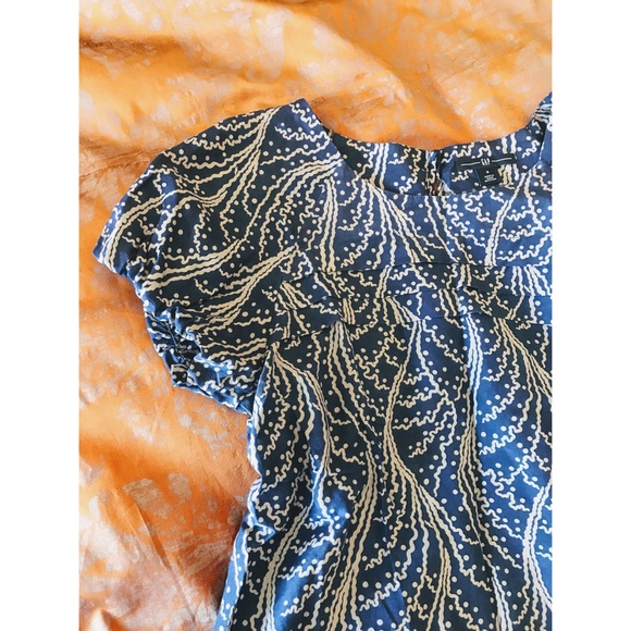 Gap blue bubble sleeve silk blouse top - Picture 2 of 6
